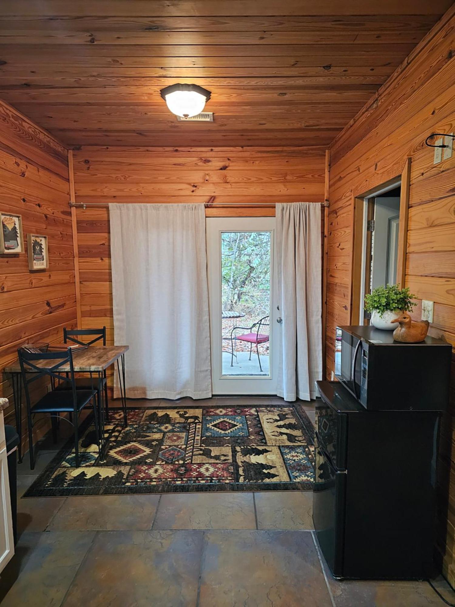 יוריקה ספרינגס 5 Min To Beaver Lake-King Bed-Fire Pit-Jetted Tub #2 מראה חיצוני תמונה